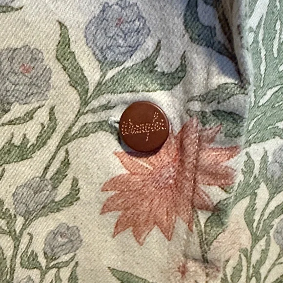 Wrangler Cream and Pink Floral Women's Duster Jacket - Picture 5 of 5